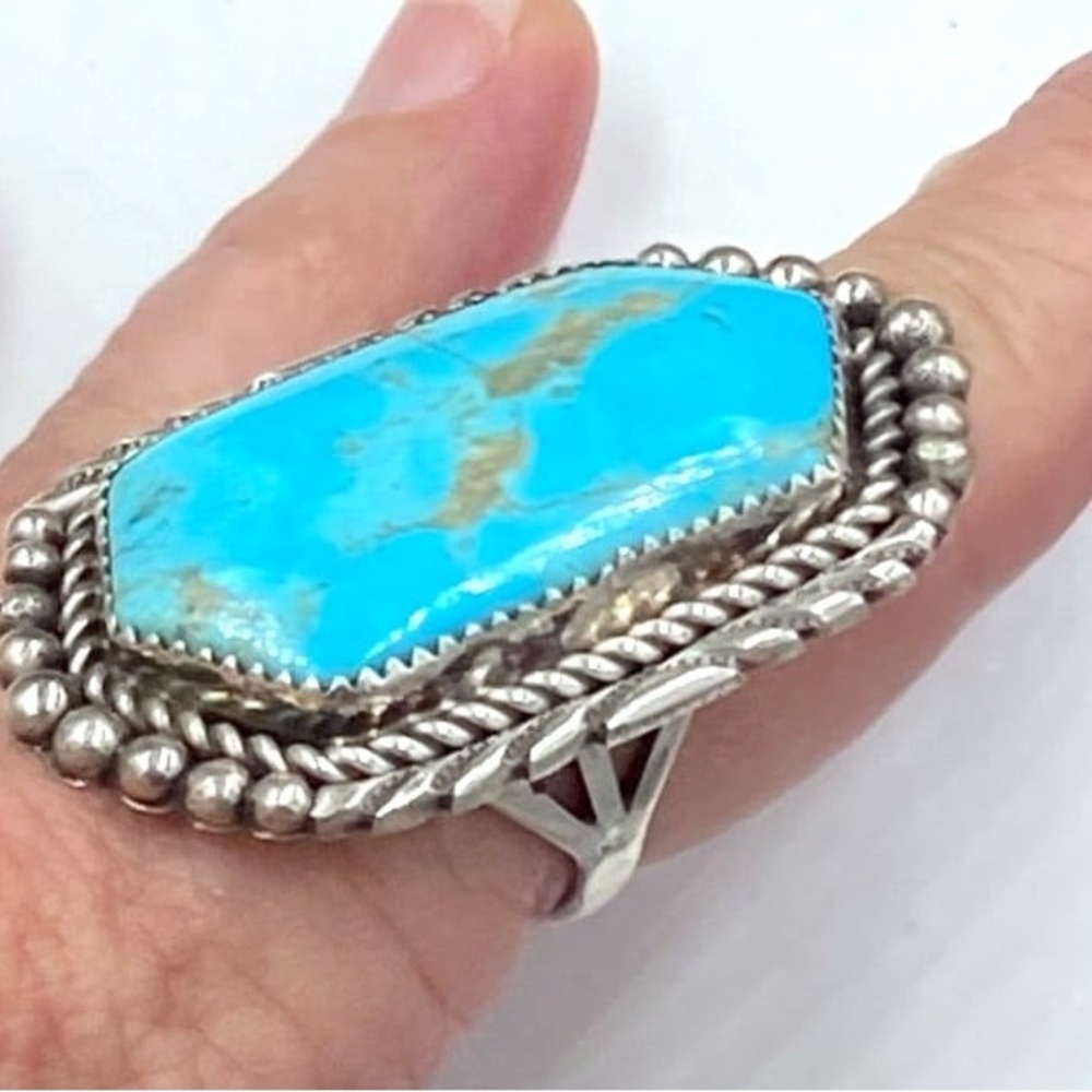 Vintage Navajo Joe Tso Huge Turquoise Sterling Ring - Picture 6 of 7